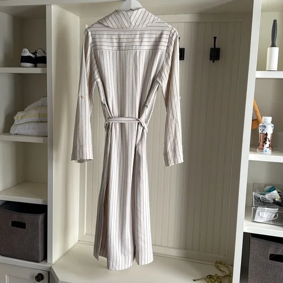 Babaton Aritzia Kahlo Robe Jacket Cream Black Stripe Belted Roll Tab - Picture 7 of 7